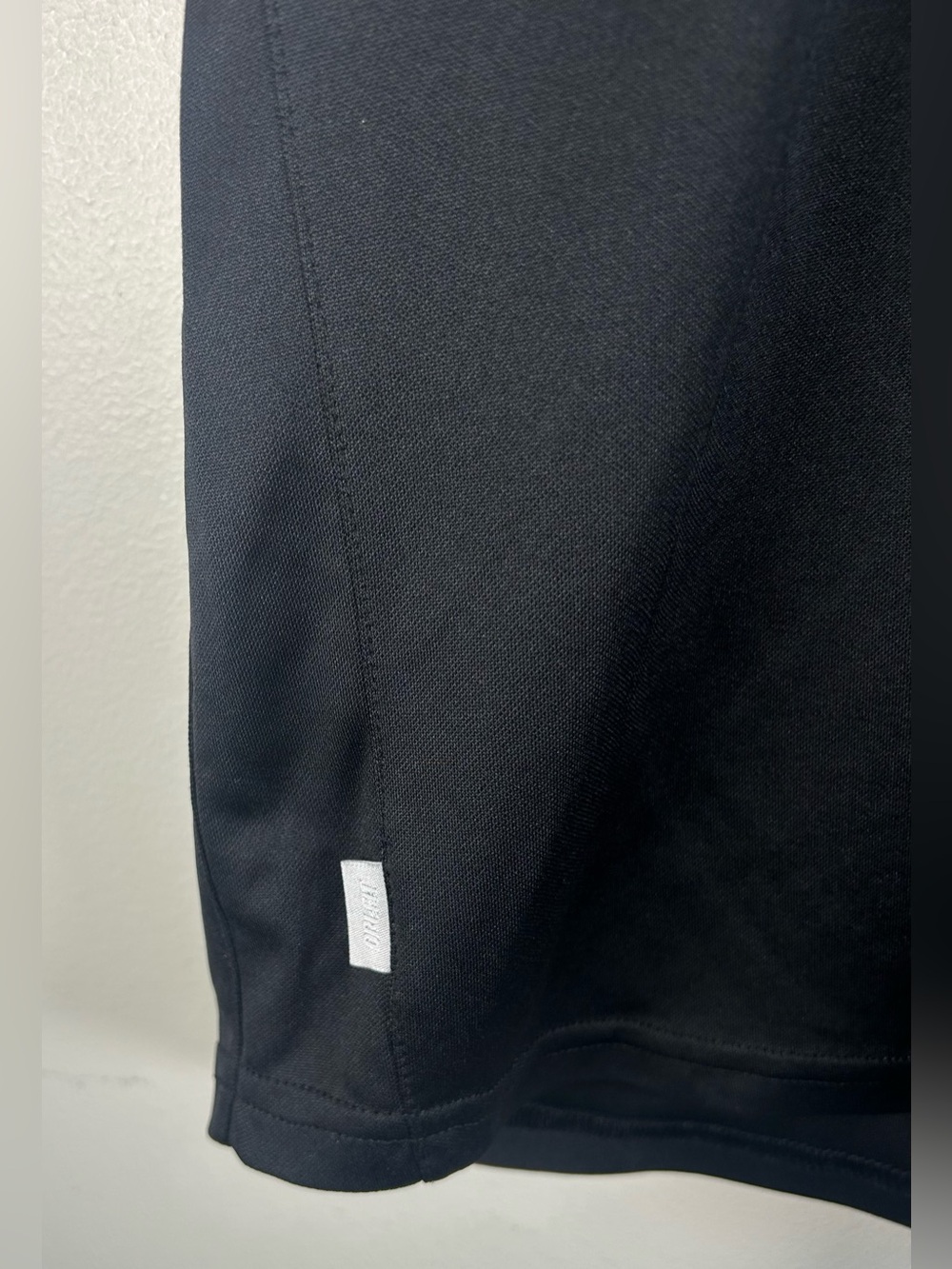 Nike Running Men’s T-shirt Size L Black Dri Fit Logo Run Hit Wonder Run Hard EUE - Picture 5 of 12